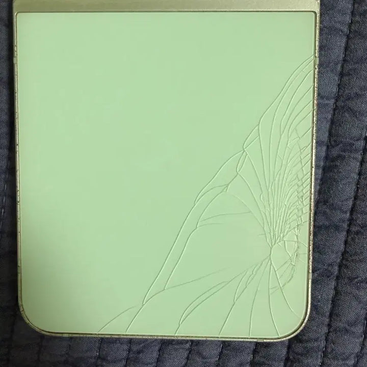 [BUNJANG] Samsung Galaxy Z Flip 6 256GB / Z플립6 민트