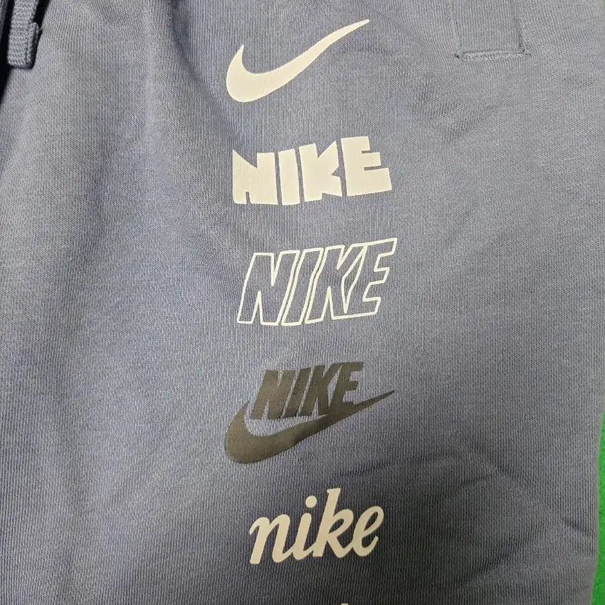 [BUNJANG] Nike Multi Logo Shorts / 나이키 멀티 반바지 새상품 팝니다