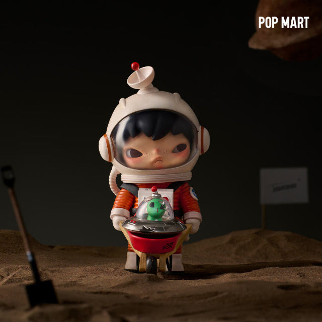 [BUNJANG] Pop Mart Hirono Finding the Alien Big Figure / [팝마트] 히로노 외계인을 찾아서 빅 피규어