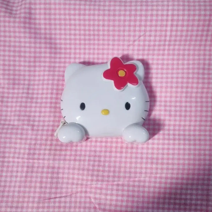 [SOLD OUT] 고전 키티 줄자 카오하나