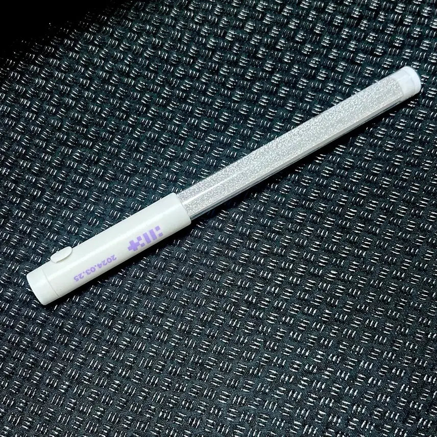 [BUNJANG] ILLIT Temporary Cheer Stick Magnetic / 아일릿 임시응원봉 마그네틱