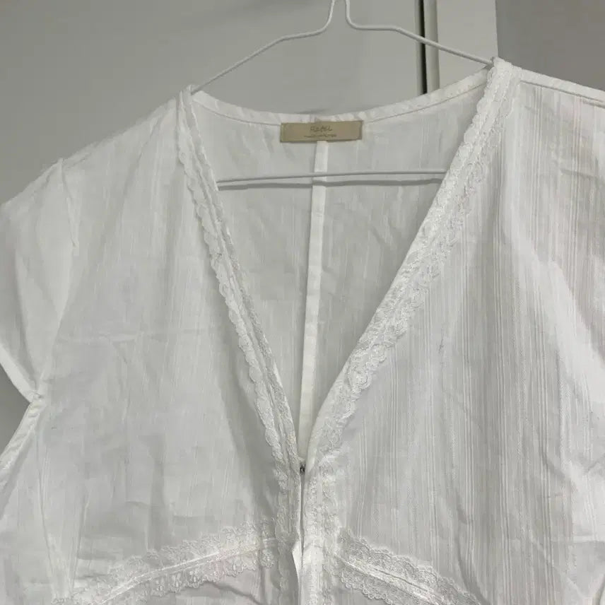 [BUNJANG] Hook Lace Summer Blouse / 후크 레이스 여름블라우스