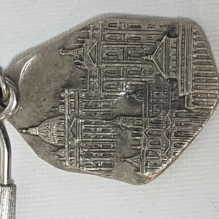 [BUNJANG] 1983 Holy Year of the Redemption Catholic Holy Door Opening Ceremony Pendant Keychain / 1983년 로마 희년 가톨릭 성문 개막식 교황 가톨릭