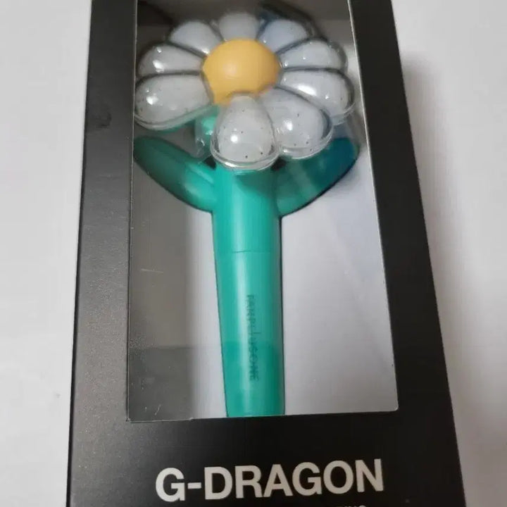 [BUNJANG] G-Dragon Official Mini Lightstick Keychain Mint / (미개봉, 마지막 가격내림) 지드래곤 응원봉 키링 민트