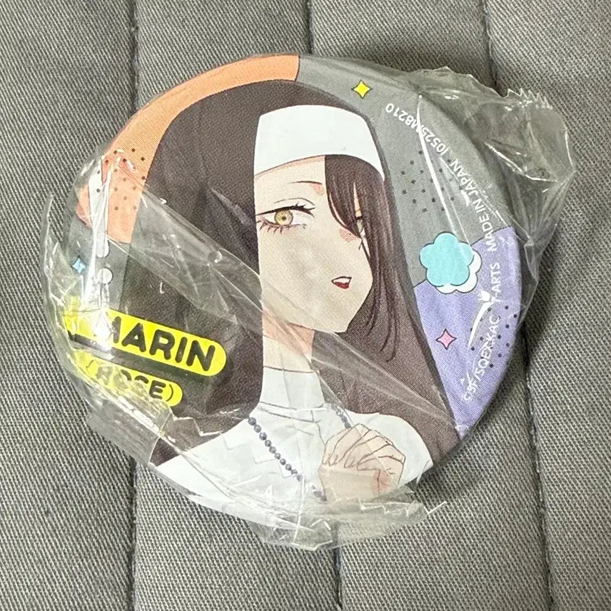 [BUNJANG] The Bisque Doll is Love Rosé Marine Badge / 그비돌 마린 로제 뱃지 (그 비스크돌은 사랑을 한다)