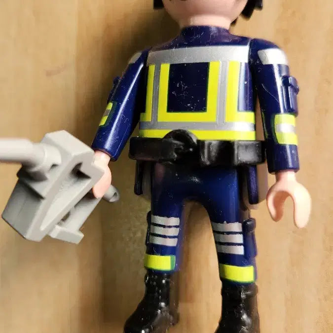 [BUNJANG] Playmobil Firefighter Set with Accessories / 플레이모빌 두명