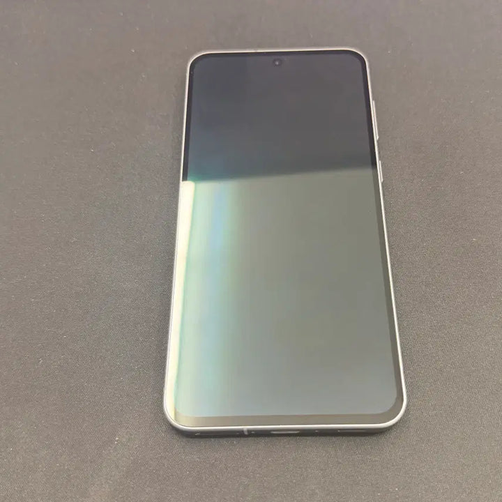 [BUNJANG] Quantum 6 128GB Black Case &amp; Film Bundle / 퀀텀6 128GB 블랙컬러 [ SS등급 ] 케이스 및 필름구성