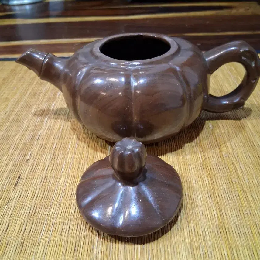 [BUNJANG] Mok-eo Seok Teapot (Amber) 250ml / 고급 차우림에 좋은 목어석 다관(호박호) 250ml