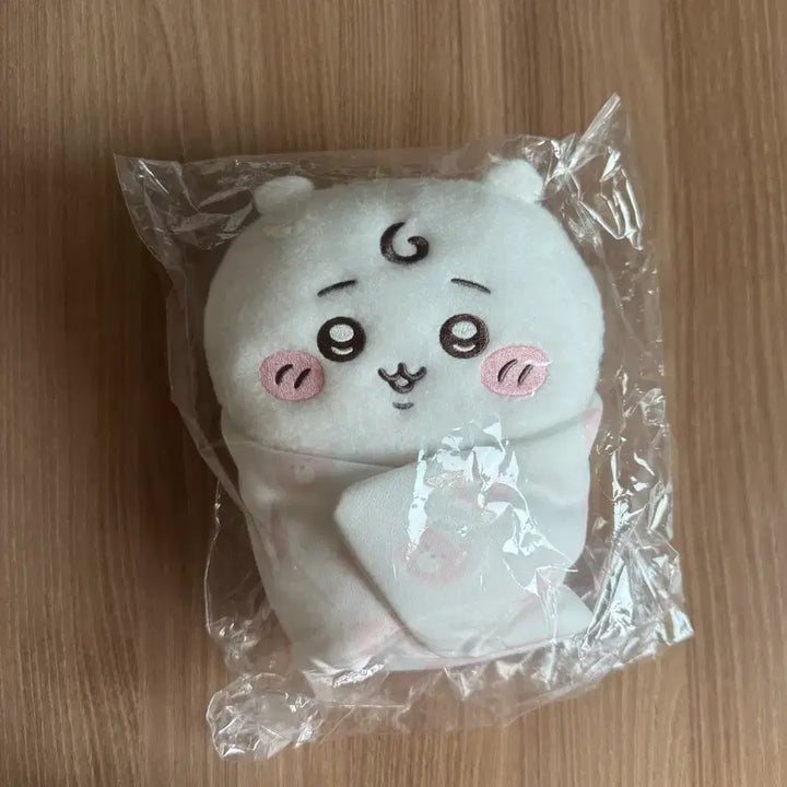 [BUNJANG] Chiikawa Baby Podaegi Plush Doll / (마지막 할인)치이카와 먼작귀 치이카와 베이비 포대기 누이구루미 인형