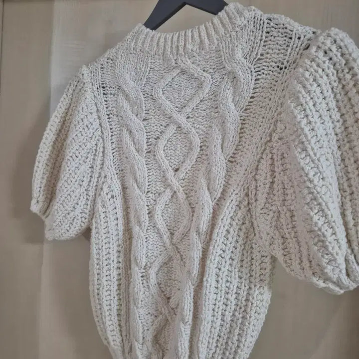 [BUNJANG] Ivory Short Sleeve Knit Top / 반팔 니트 아이보리