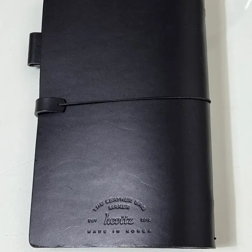 [SOLD OUT] 헤비츠 스트링 노트 커버 라지 블랙