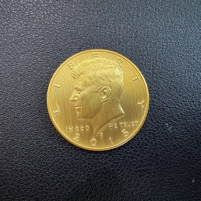 [BUNJANG] 2015 Kennedy Half Dollar Gold Plated Coin / 미국 케네디 하프달러 금도금 동전 2015년