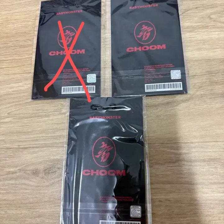 [BUNJANG] BABYMONSTER Ahyeon Lola PVC Photocard Holder (Sealed) Set / 베이비몬스터 아현 로라 PVC 포토카드 미개봉 홀더 판매 합니다ㅎㅎ