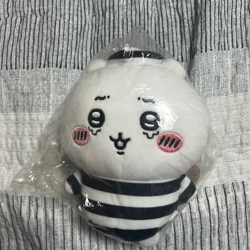 [BUNJANG] Chiikawa Prisoner Potetama Plush Doll / 치이카와 죄수 포테타마 인형