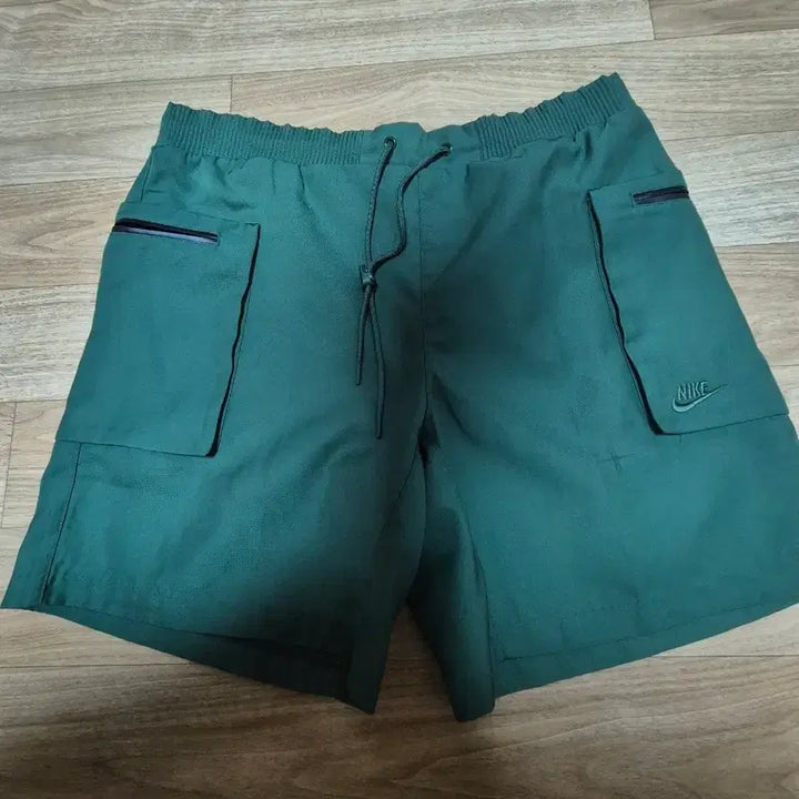 [BUNJANG] Nike Cargo Shorts L / 나이키 카고 그린 반바지 쇼츠 하프팬츠 L 사이즈 팝니다