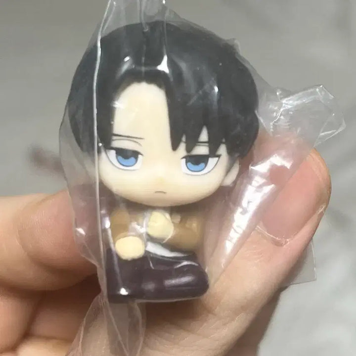 [BUNJANG] Attack on Titan Machiboke Levi Unsealed / 진격의거인 마치보케 리바이 미개봉