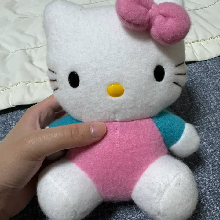 [SOLD OUT] 고전 헬로키티 인형 판매중