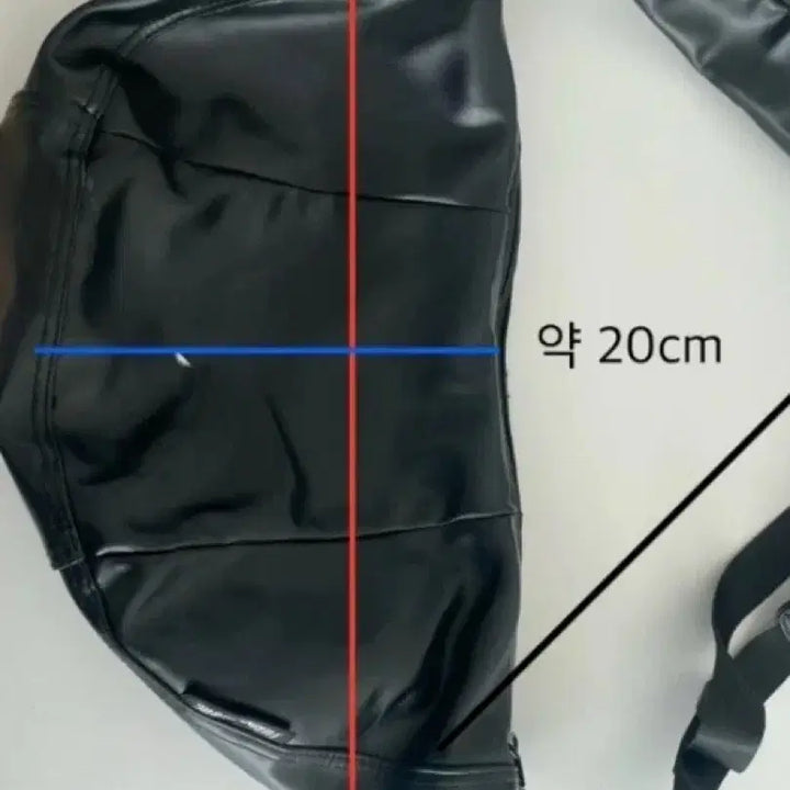 [BUNJANG] Faux Leather Shoulder Bag / 상태 최상)반달  인조가죽 숄더백 크로스백