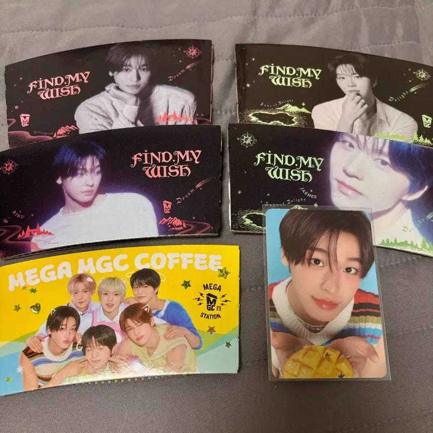 [BUNJANG] Megacoffee Sakuya Birthday Poster / 메가커피 사쿠야 생일 포스터 포토카드 컵홀더 양도