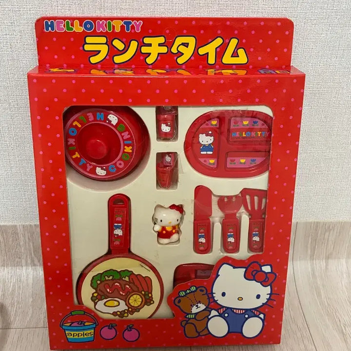 [BUNJANG] 1988 Classic Hello Kitty Play Kitchen Playset / 고전키티 1988 소꿉놀이 주방놀이 세트 판매 합니다