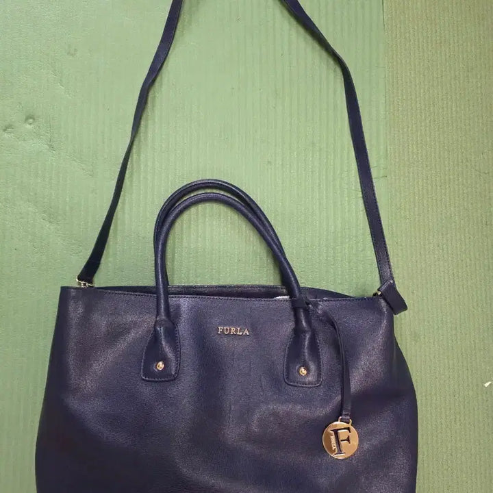 [BUNJANG] Furla Navy Leather Tote Bag / FURLA 네이비 가죽 토트백