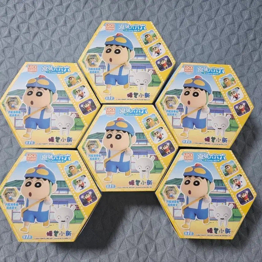 [BUNJANG] Crayon Shin-chan Funny 666 Series Hexagonal Figure Bundle Set (Sealed) / (일괄,미개봉) 짱구 퍼니666 시리즈 육각형 피규어