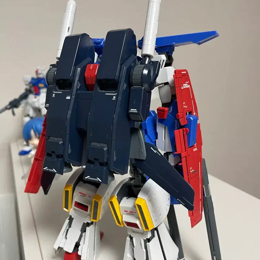 [SOLD OUT] MG 더블제타 건담 버카