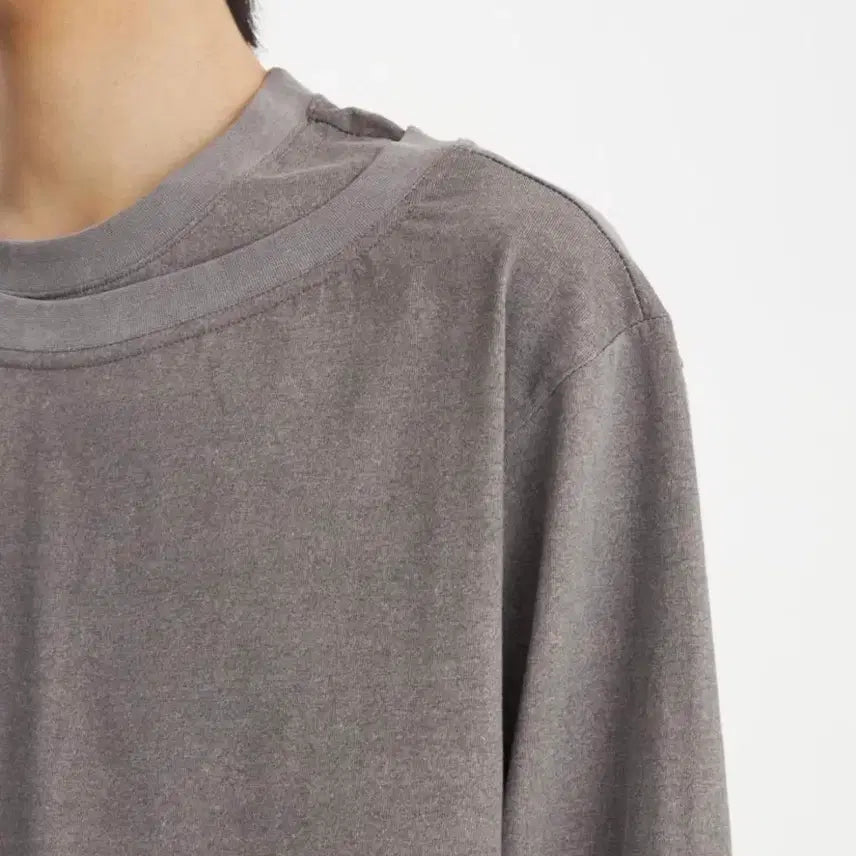 [BUNJANG] Surface Edition Double Neck Long Sleeve (Size M) / surface edition 더블넥 롱슬리브