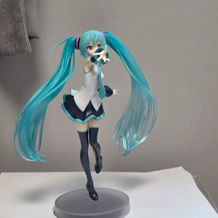 [BUNJANG] Hatsune Miku Popup Parade Even If Unloved, You Exist Clear Version Figure / 하츠네 미쿠 팝업퍼레이드 사랑받지 못해도 네가 있어 클리어 버전