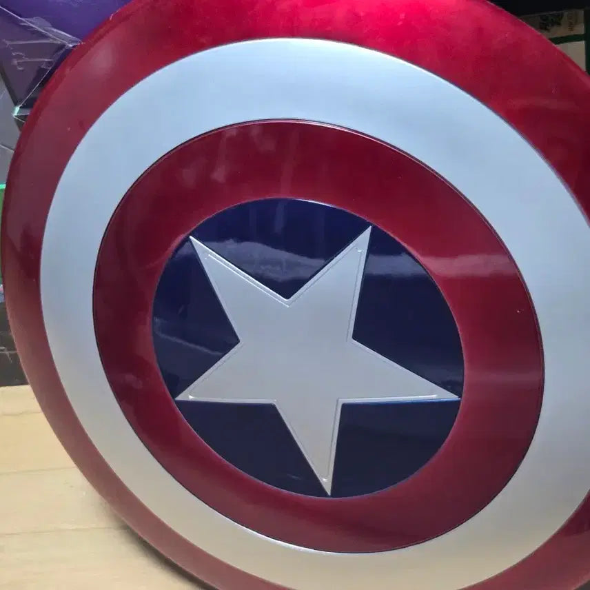 [BUNJANG] Hasbro Marvel Legends Captain America Shield 1:1 Life-Size / [중고] 하스브로 마블레전드 캡틴아메리카 방패 1:1 사이즈