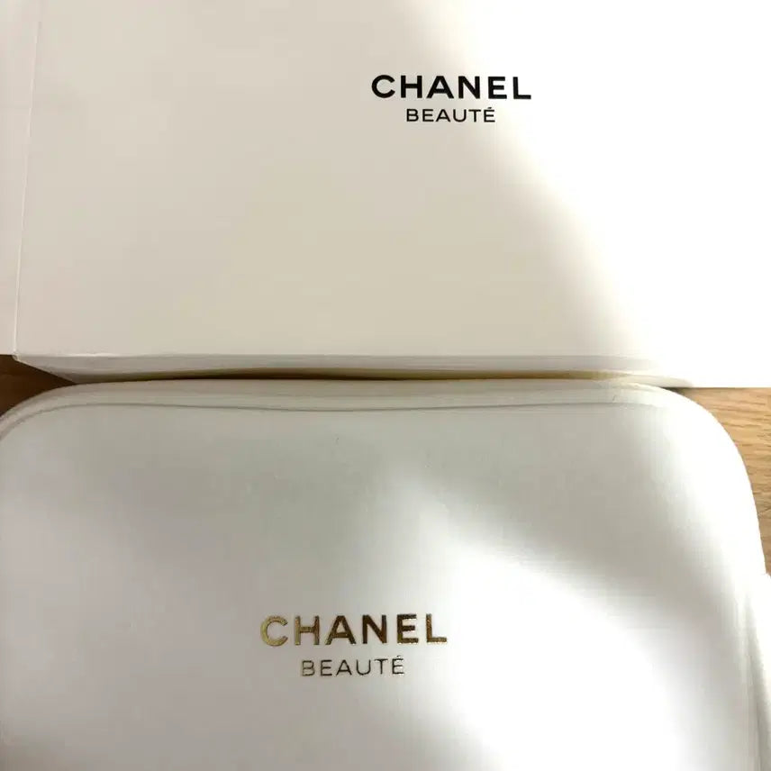 [BUNJANG] Chanel Beauty Cotton Pouch / 샤넬 뷰티 면파우치