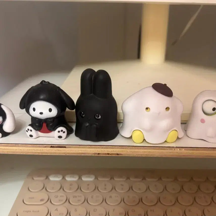 [BUNJANG] Sanrio Ghost Figure Bundle Set / 산리오 유령 피규어 5종 일괄 판매