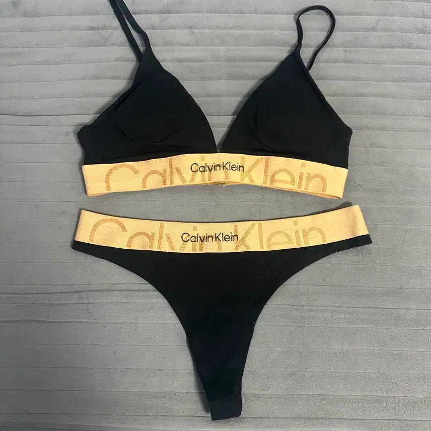 [SOLD OUT] 캘빈클라인 언더웨어 세트 s / s 사이즈