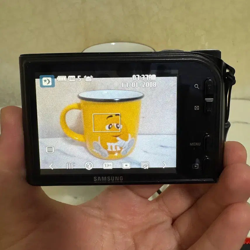 [SOLD OUT] 삼성 VLUU NV100HD 블랙디카