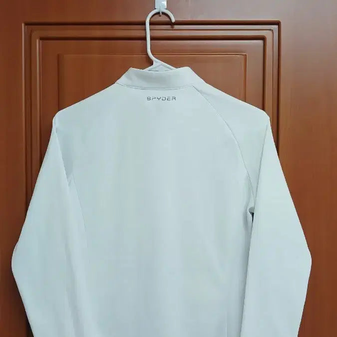 [SOLD OUT] 스파이더 흰색 집업 L