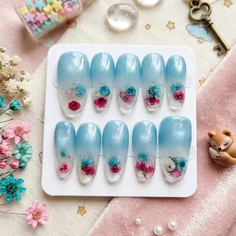 [BUNJANG] Blue Gradient Dry Flower Nail Tips (M Size) / 91번 드라이플라워 블루 그라데이션 네일팁
