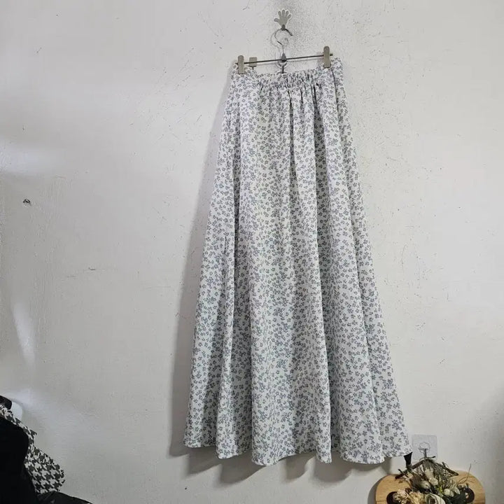 [BUNJANG] Floral Pattern Long Skirt / 플로럴 패턴 롱 스커트26
