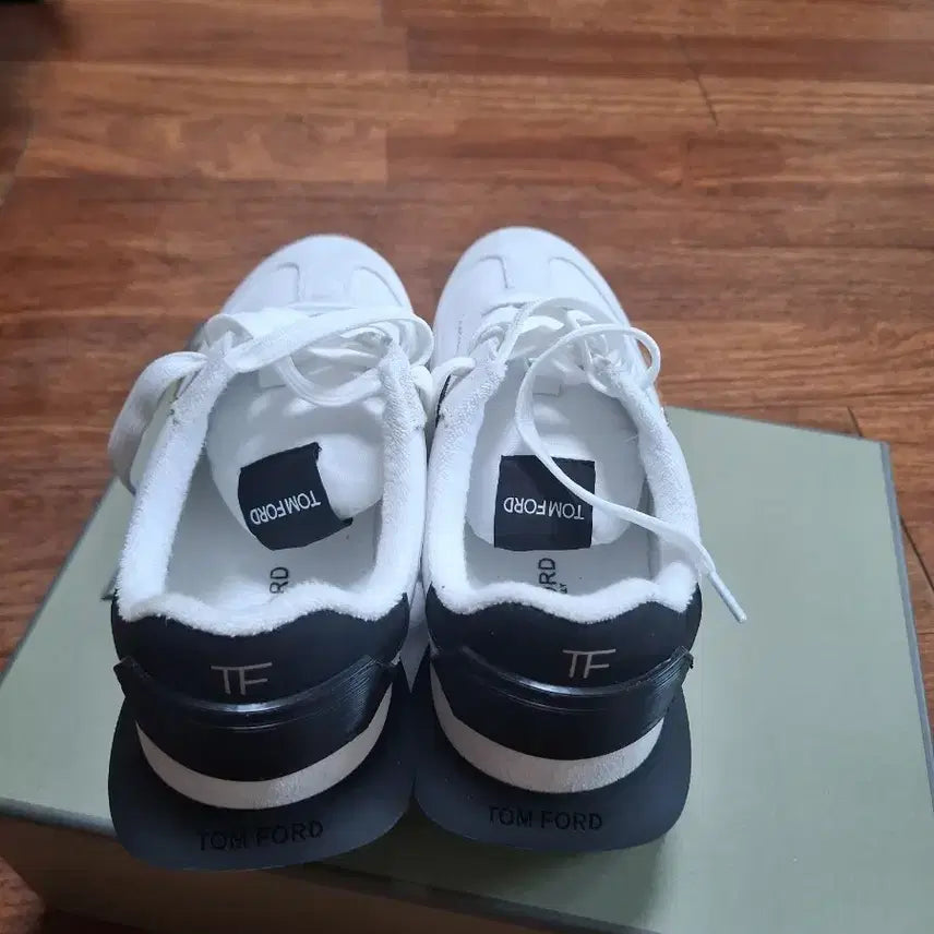 [BUNJANG] Tom Ford Leather Low-Top Sneakers / 탐포드 스니커즈