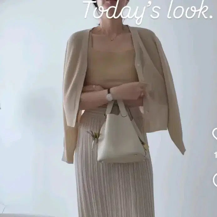 [BUNJANG] Jasmine K. Beige Cardigan / 베이지 가디건,보웬,자스민케이,오르,라밤바룸,어라운드율,그레이룸