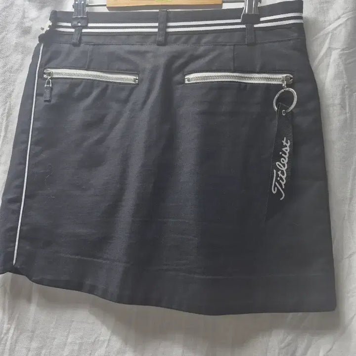 [BUNJANG] Titleist Golf Skirt Black / 타이틀리스트 골프 스커트 블랙