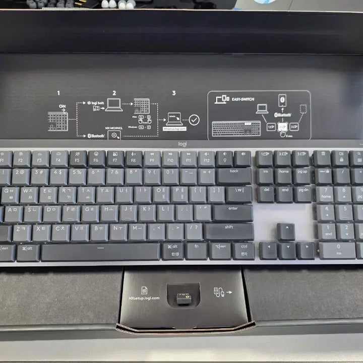 [BUNJANG] Logitech MX Mechanical Full-Size Mechanical Keyboard (Brown Switches) / 로지텍 MX Mechanical 풀배열 기계식 키보드 (갈축)