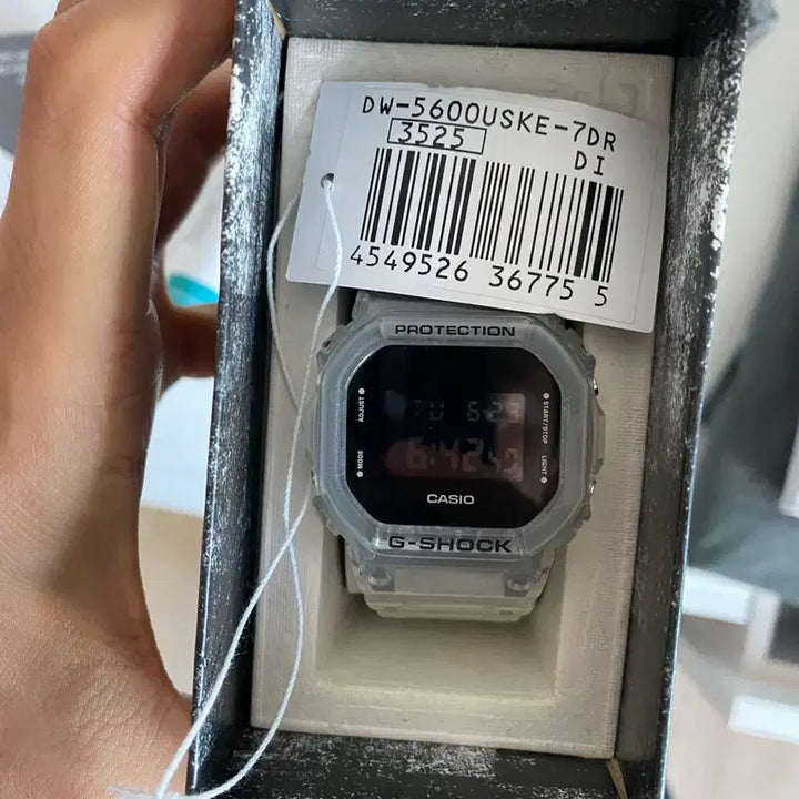 [BUNJANG] Casio DW5600 G-Shock Clear Square Watch / [새제품] 카시오 DW5600 G-SHOCK 투명 사각 시계