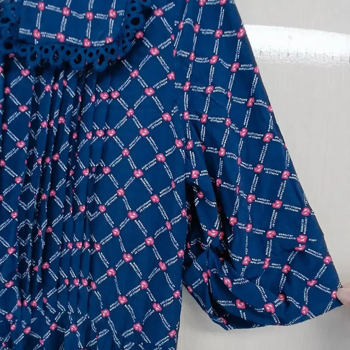 [SOLD OUT] 마커스 입술모양 프린트 세라 롱원피스