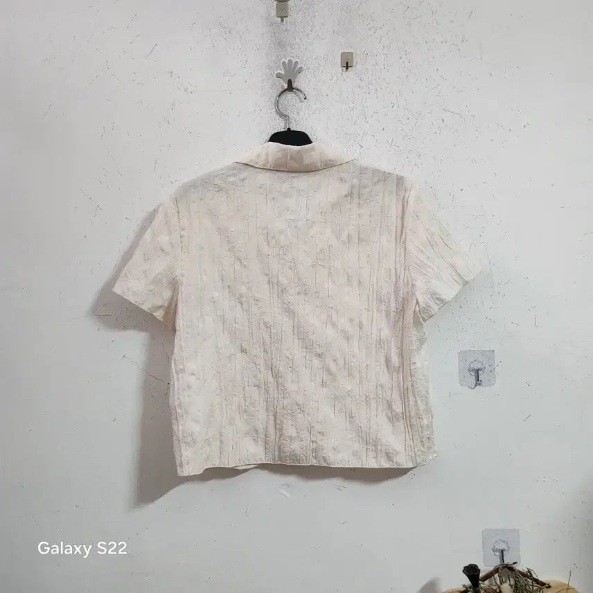 [SOLD OUT] 에잇세컨즈 베이지색 셔츠