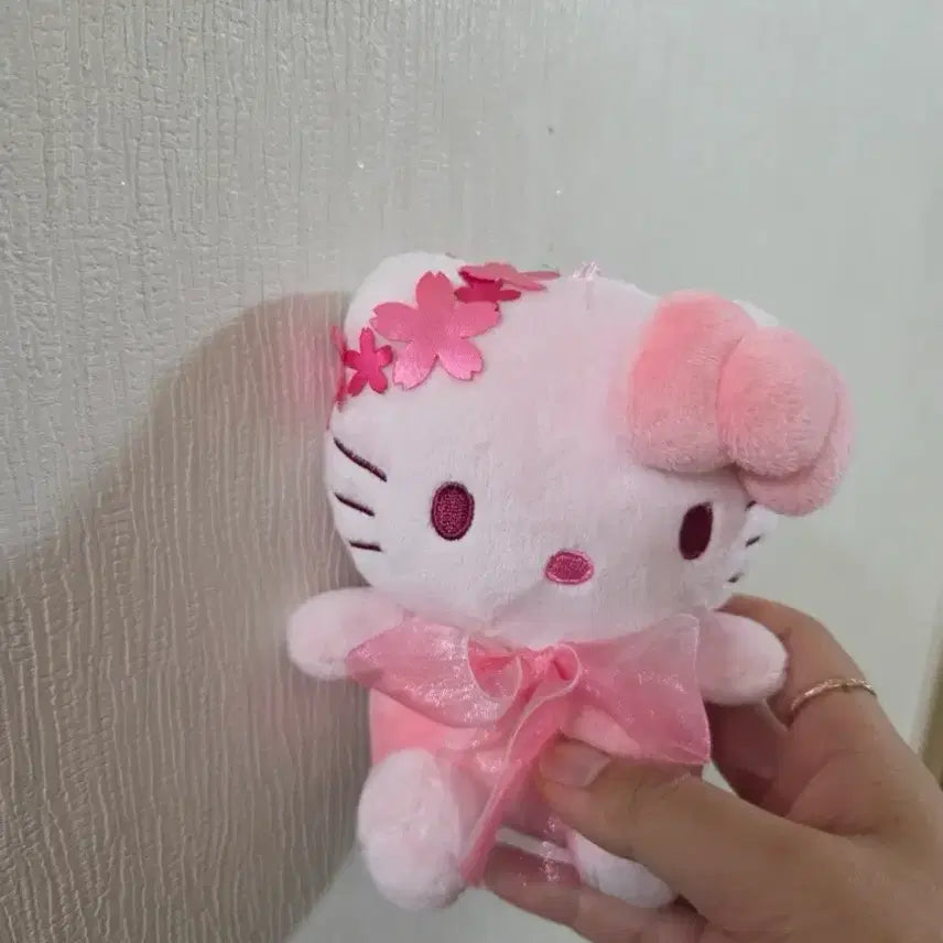[BUNJANG] Hello Kitty Cherry Blossom Edition Plush / 헬로키티 인형 벚꽃 에디션