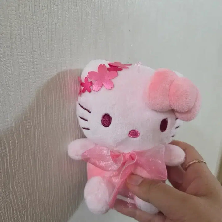 [BUNJANG] Hello Kitty Cherry Blossom Edition Plush / 헬로키티 인형 벚꽃 에디션