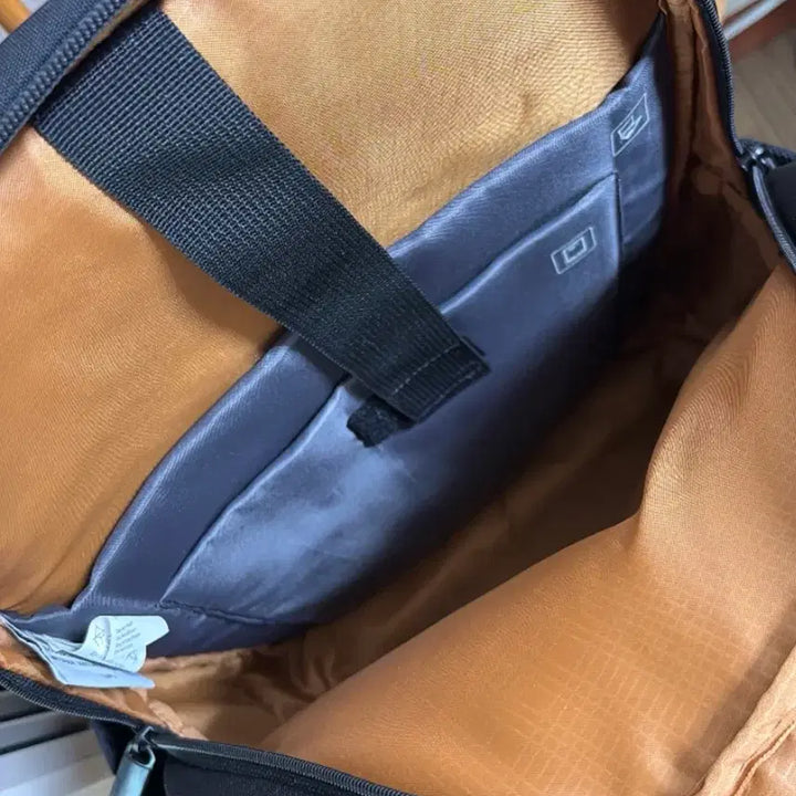 [BUNJANG] Samsonite Squad Laptop Backpack AN0*39002 / 쌤소나이트 스쿼드 노트북 백팩 AN0*39002