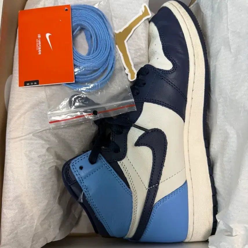 [BUNJANG] Nike Jordan 1 Retro High Obsidian / 나이키 조던 1 레트로 하이 옵시디언 250