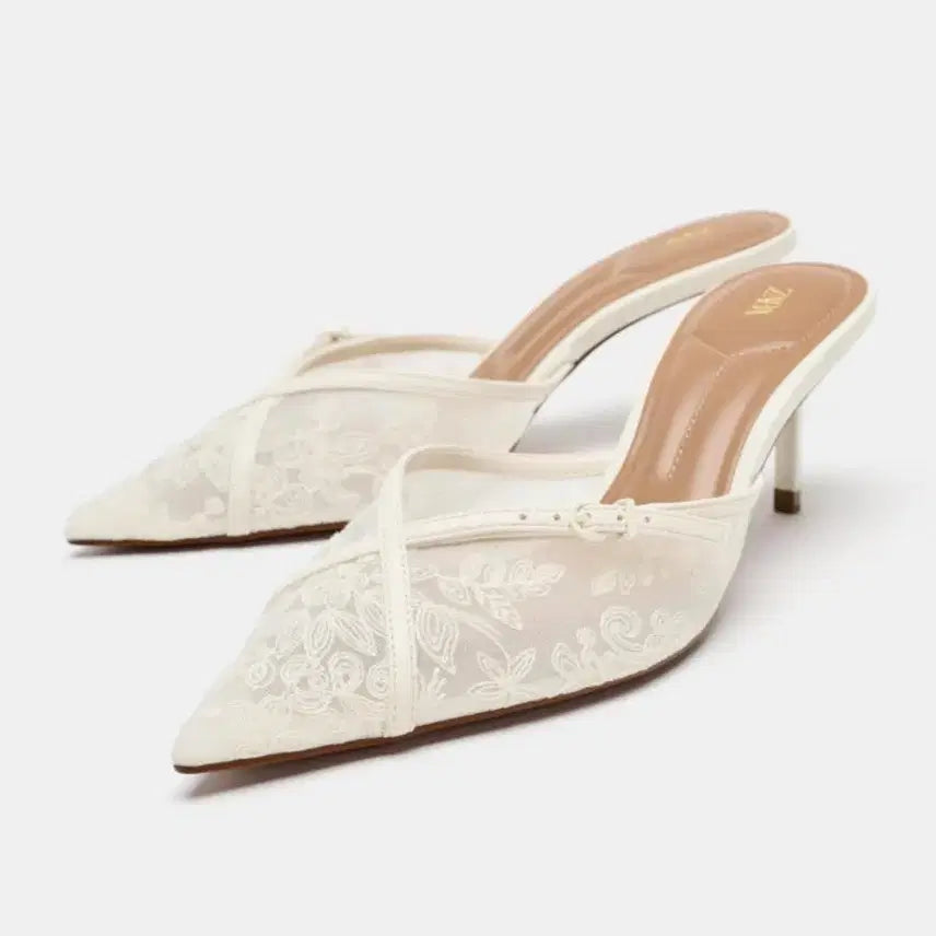 [SOLD OUT] [택있는새제품] 단종상품 ZARA 자라 자수 메쉬 뮬힐 7.5cm