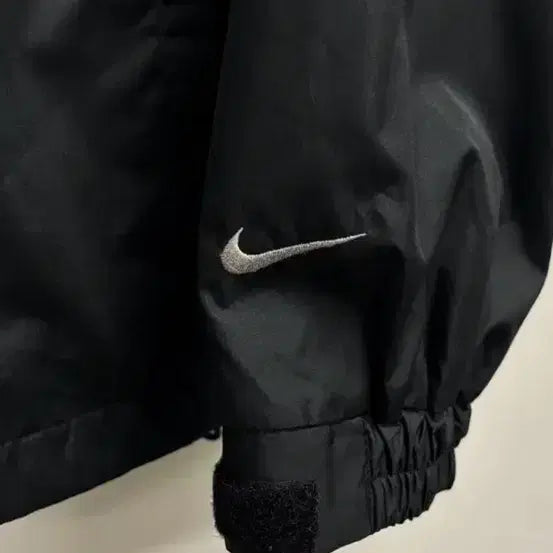 [BUNJANG] Nike Swoosh Windbreaker Black (S) / 나이키 스우시 바람막이 블랙 (s)